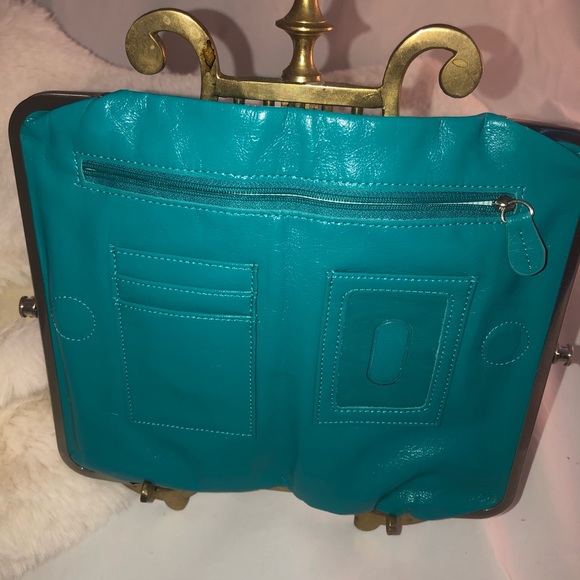 Cute and handy clutch - Picture 3 of 7